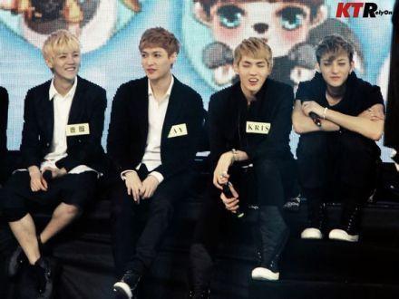 活久见!鹿晗微博祝福黄子韬生日快乐 吴亦凡张