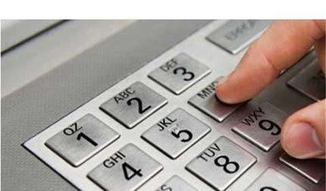 如果老人去世,留下存款该怎么取出来呢别白白