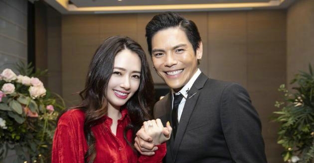 向佐求婚郭碧婷钻戒,专人订制,价格超千万,又大