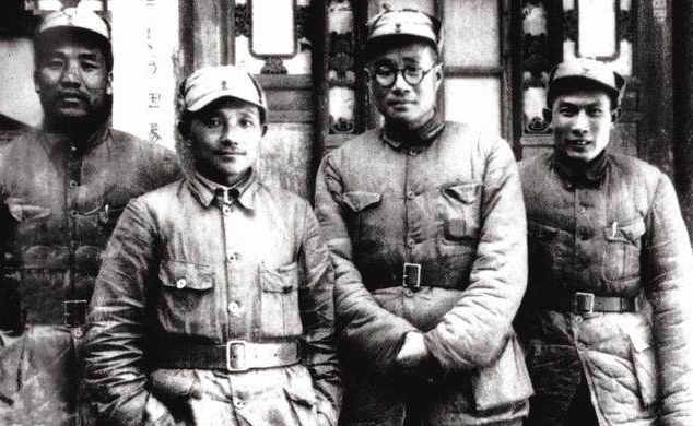 作战能力凌驾林彪之上,身为十大元帅之一,毛主席说有他在蒋介石