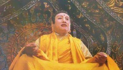 出演《西游记》后很无奈的演员，一个被当成佛祖，一个被印在冥币
