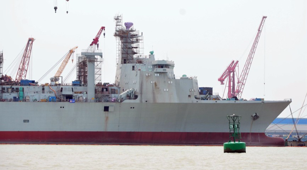 细数中国近五年下水的军舰 总吨位排世界第一