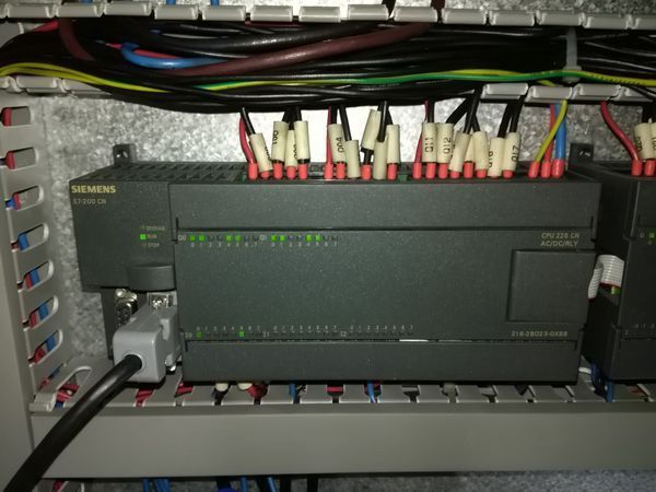 西门子S7-200 PLC控制三组红绿灯,已经用了三