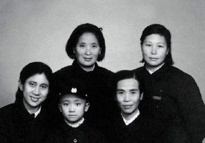 此人是毛主席一生最挚爱的人,也是最留不住的人,去世时说了五个
