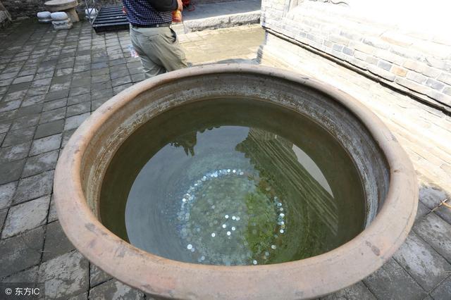 穷柴火,富水缸,原来是这个意思啊!道理深刻!