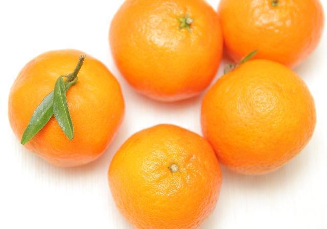 孕期吃橘子还是吃橙子可能真的有差别,不妨来