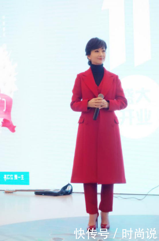 64岁赵雅芝不管年龄多大,心永远是少女的,简直