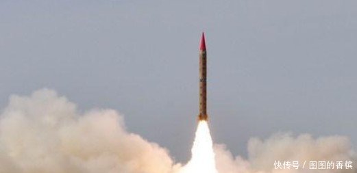 这国曾经 倾家荡产 来帮助中国,如今没钱买导弹