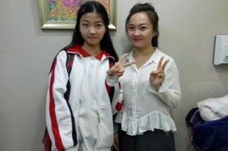 林妙可最新照片曝光,那个轻灵漂亮的小女孩秒