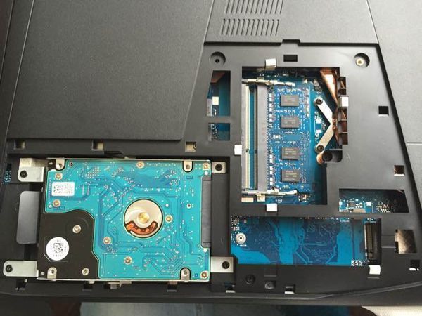 华硕飞行堡垒zx50怎么加固态硬盘吗_360问答