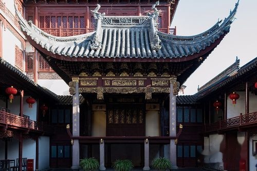 春节豫园游玩攻略,春节豫园游玩攻略大全