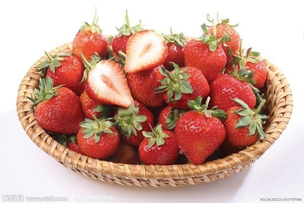 草莓在英语上怎么读呢_360问答