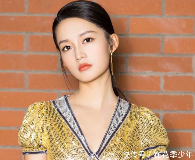 李沁18年要霸屏,造型一部比一部美,第四部熬夜