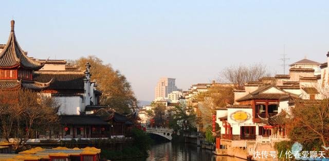 中国十大旅游城市年度排行榜, 三亚和丽江无缘