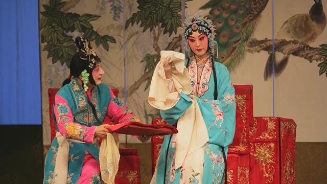 《欢天戏地》20150420 探秘国声京剧团成功的秘诀