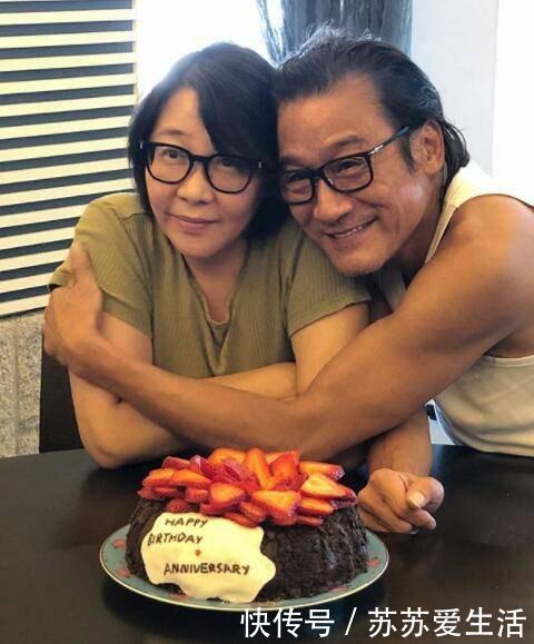 四位影帝同是87年结婚,梁家辉儿女成双,他们两