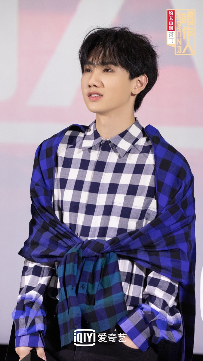 《我是唱作人》热狗现场点评王源Rap,总导演