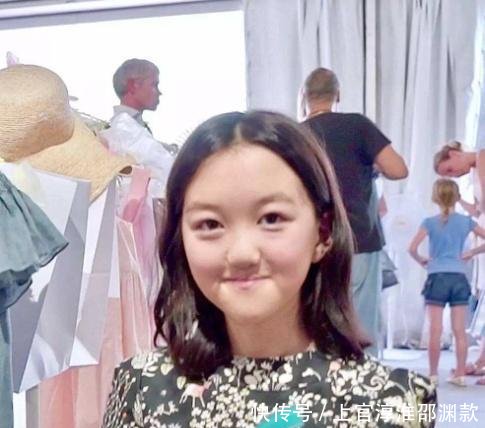 王菲女儿李嫣小号曝光,脾气很火爆,怒怼网友