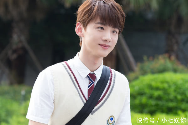 校服大集合,胡一天蔡徐坤白净,刘昊然白敬亭学