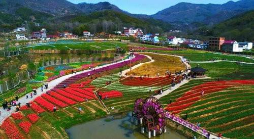 西九山旅游风景区位于河南省固始县境内,是中原地区最大的集"茶,竹