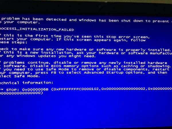 突然蓝屏.再开启的时候说Windows未能启动.第