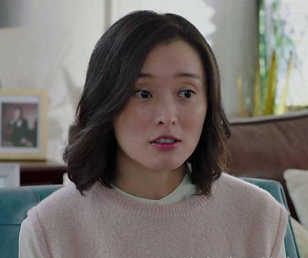 雪姨奸汪曼春狠，那些坏女人角色有的成经典，有的被骂惨