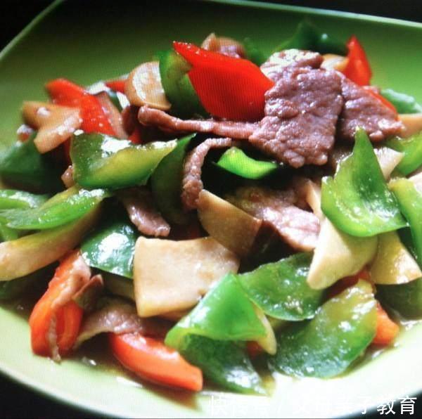 青椒丝炒肉片的做法 t019a3d7e3d242231c3.jpg