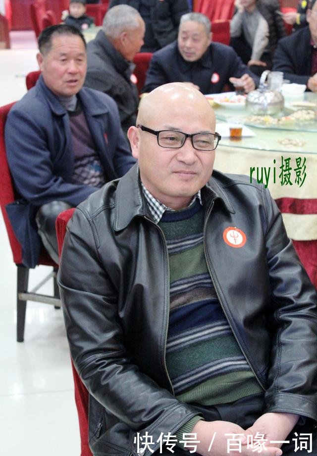 南阳牛氏商会筹委会2019年工作会议在南阳一