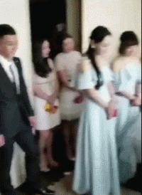 张馨予婚礼1.4万一桌，徐子淇妆发50万，明星婚礼太壕了