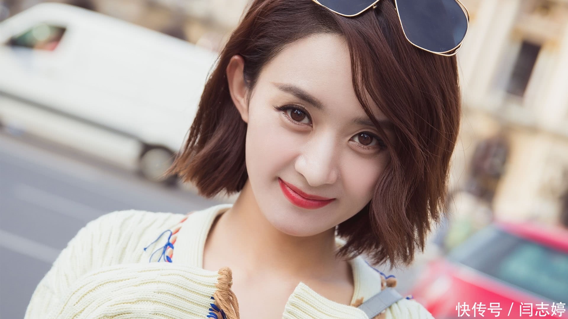 赵丽颖童年照曝光,整没整容一看便知!