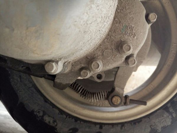 哪两颗螺丝是放齿轮油和加齿轮油的_360问答