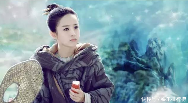 赵丽颖脚出奇的小,穿高跟鞋很不合脚,鞋都基本