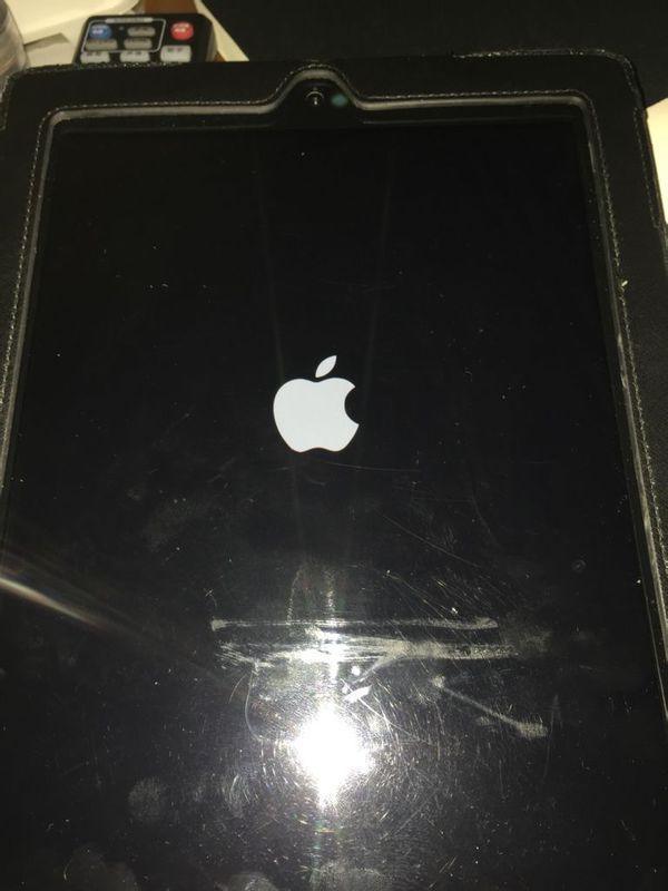 iPad2更新iOS9后开不了机,开机就显示苹果标