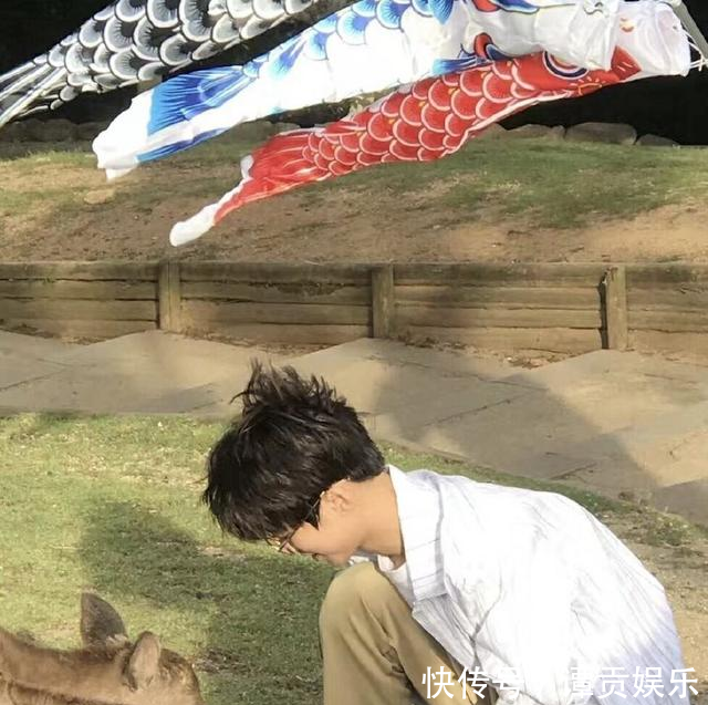 工作室分享王俊凯日本度假日常,摄影小凯上线