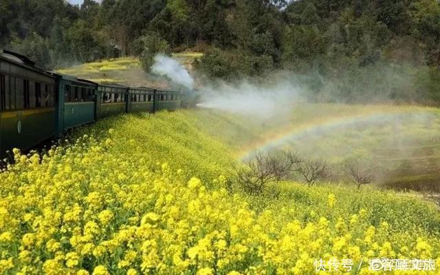 嘉阳蒸汽小火车,坐上去就开往春天