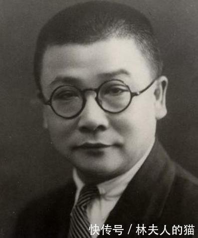 他是唯一一个没打过仗的开国将军,儿子一个副