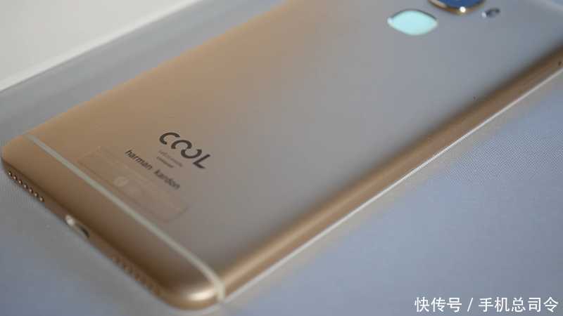 骁龙821+64G+大电池+全金属,价格小米6一半