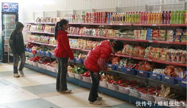 投资20w的小超市,老板舍不得请员工?收入让你