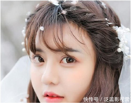 韩安冉晒出孩子照片, 网友 看孩子就知道是亲生