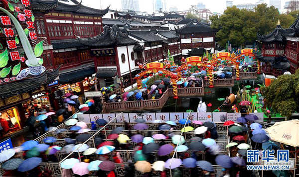 南方降雨减弱降温不停 东北等地雪增多