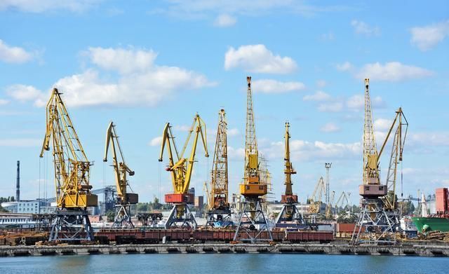 中国印度仍继续进口伊朗石油,美国无奈宣布妥