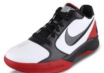 急求推荐对我来说耐克性价比高的篮球鞋(现在