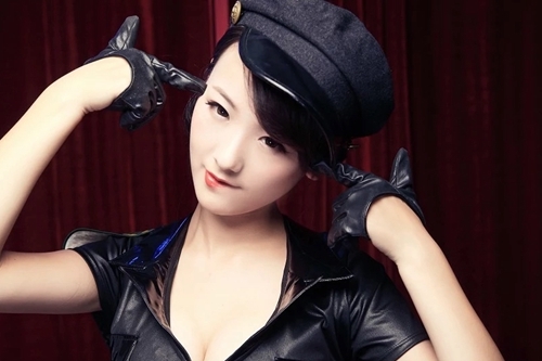 是男人就下18层！逃脱VR密室拯救美女陆狸就看你的了