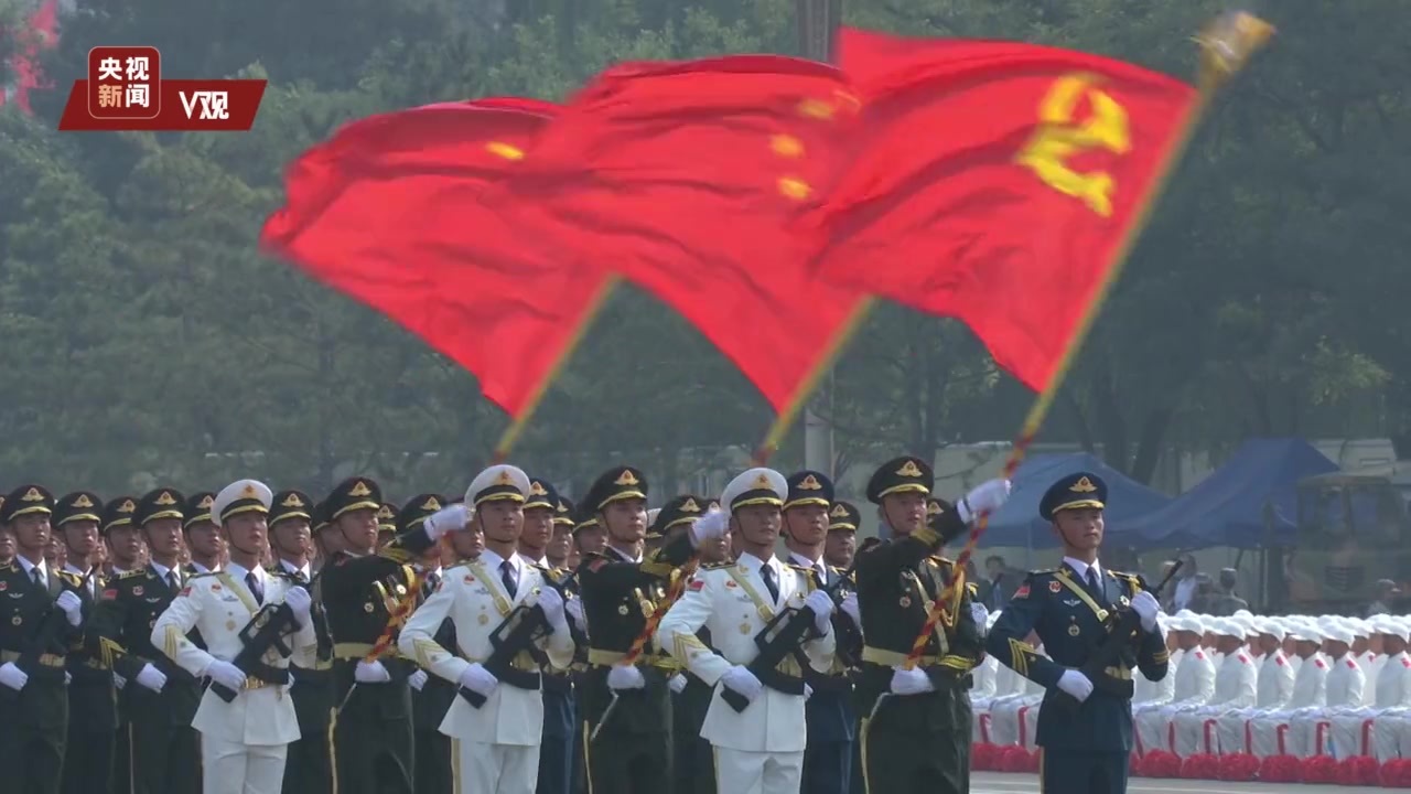 超燃!《钢铁洪流进行曲》mv来了!