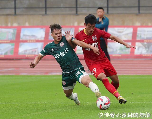 中甲综述亚泰5连胜领跑绿城2连胜重现冲超曙光川军降至倒数第2 云顶网上赌场