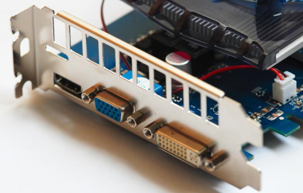 台式电脑开机提示无视频输入_360问答