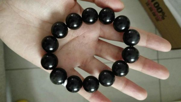 在唯品会买了黑曜石手串,129块,但是发现有一