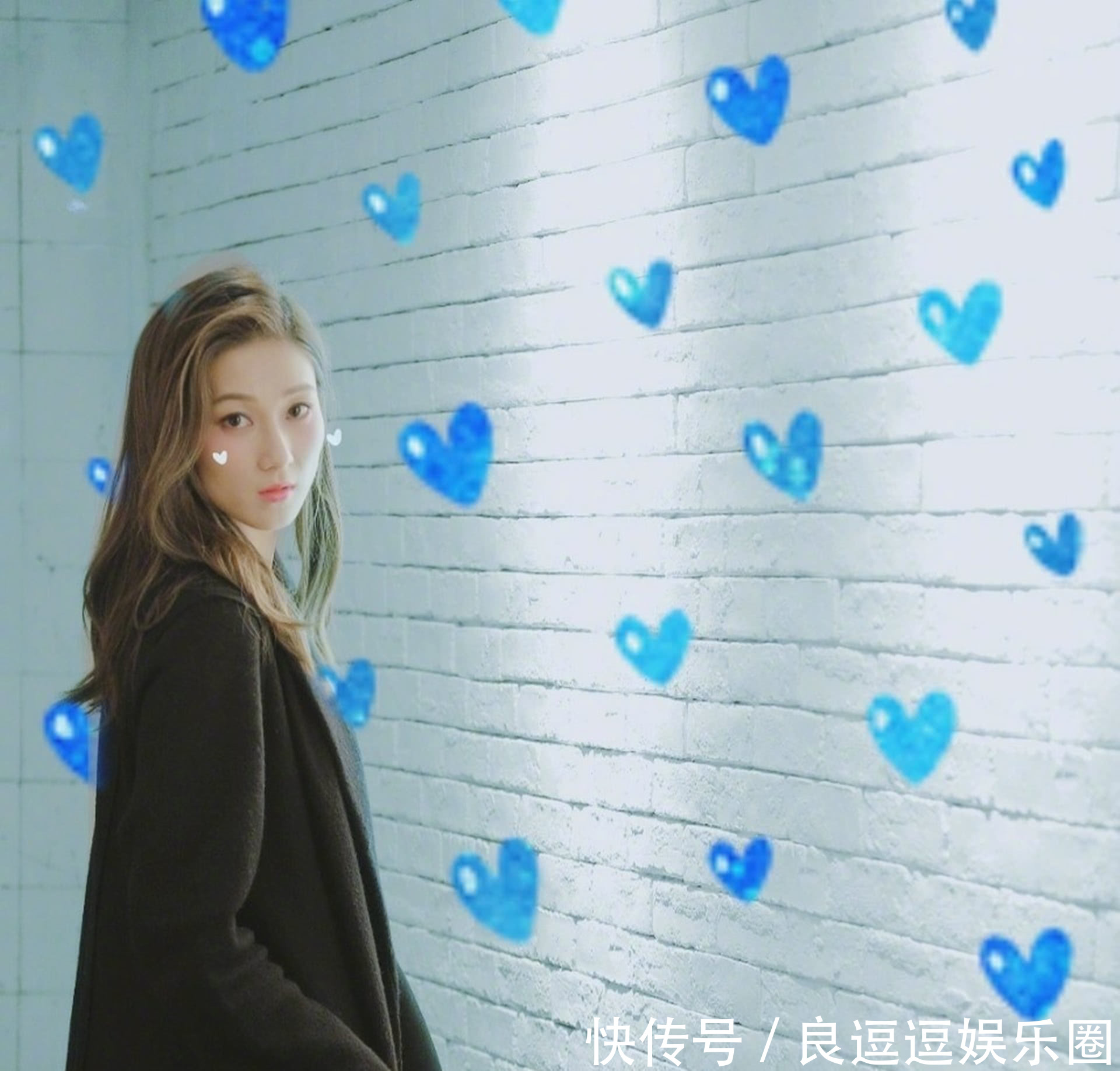 钟嘉欣疑似已怀二胎近三个月,过年狂收红包疑