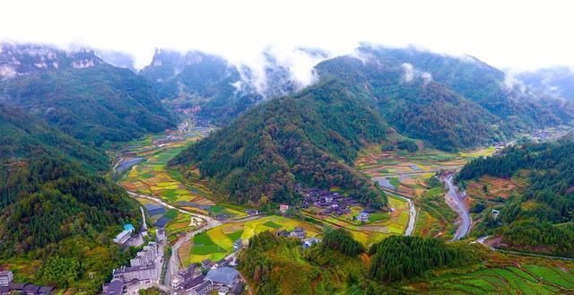 一部《怒晴湘西》,揭开了中国最神秘旅行地的