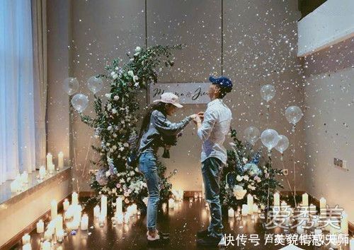 张馨予何捷是姐弟恋吗?张馨予老公何捷教官资